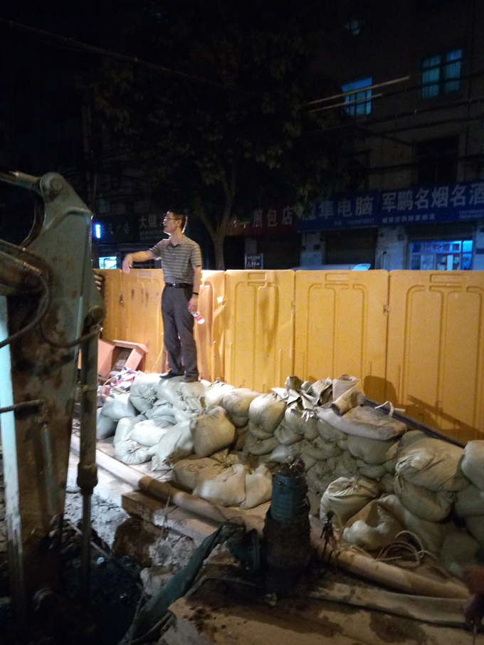 夙夜為公，一路暢通安徽交航總經(jīng)理方申柱帶領(lǐng)項(xiàng)目班子攻克項(xiàng)目難點(diǎn)紀(jì)實(shí)